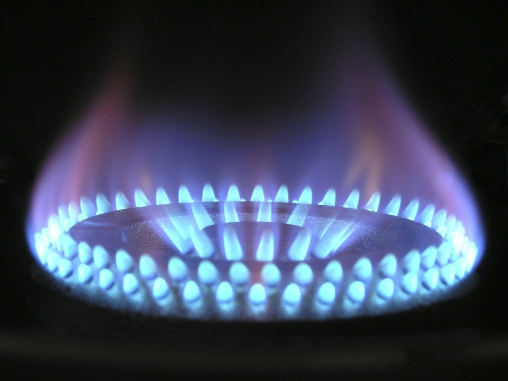 Διπλασιάζεται η επιδότηση φυσικού αερίου σε νοικοκυριά και επιχειρήσεις