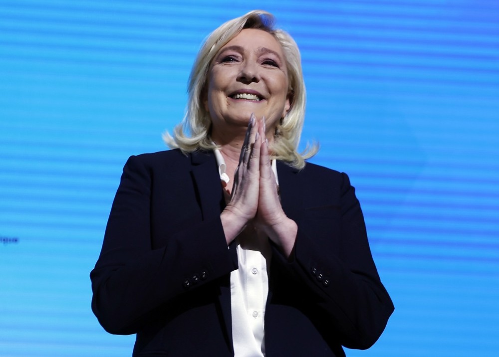 Γαλλία-προεδρικές εκλογές: Η Λεπέν υπόσχεται να «θεραπεύσει τα βαθύτερα ρήγματα στη χώρα μας»