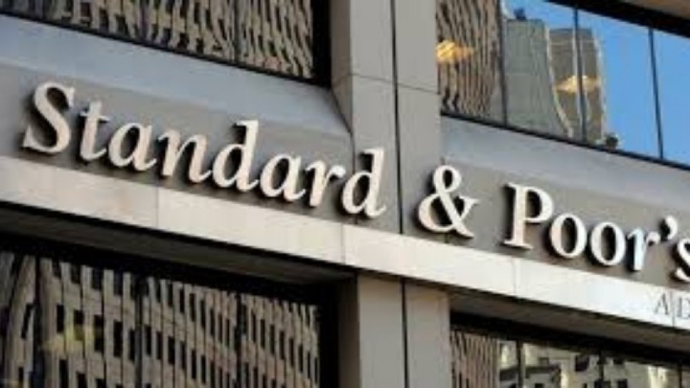 Standard &#038; Poor&#8217;s: Επιστροφή στην κερδοφορία για τις συστημικές τράπεζες