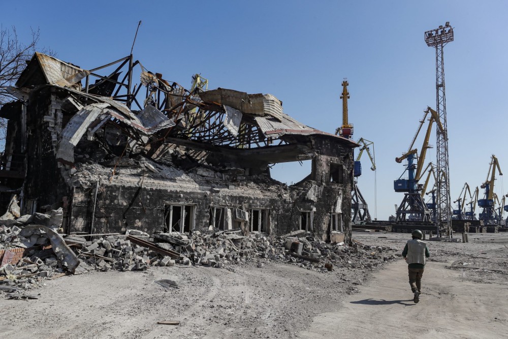 Ουκρανία: Ρωσικό «σφυροκόπημα» σε Χάρκοβο &#038; Μαριούπολη