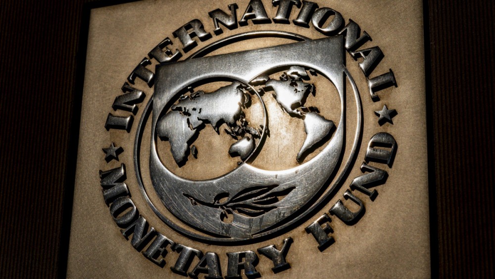 ΔΝΤ για Ελλάδα: Επιστροφή σε πρωτογενή πλεονάσματα από το 2023