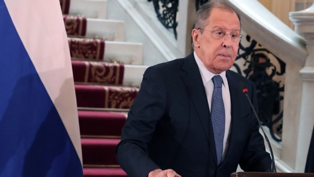 Λαβρόφ: Η άρση των κυρώσεων σε βάρος της Μόσχας αποτελεί μέρος των ειρηνευτικών συνομιλιών