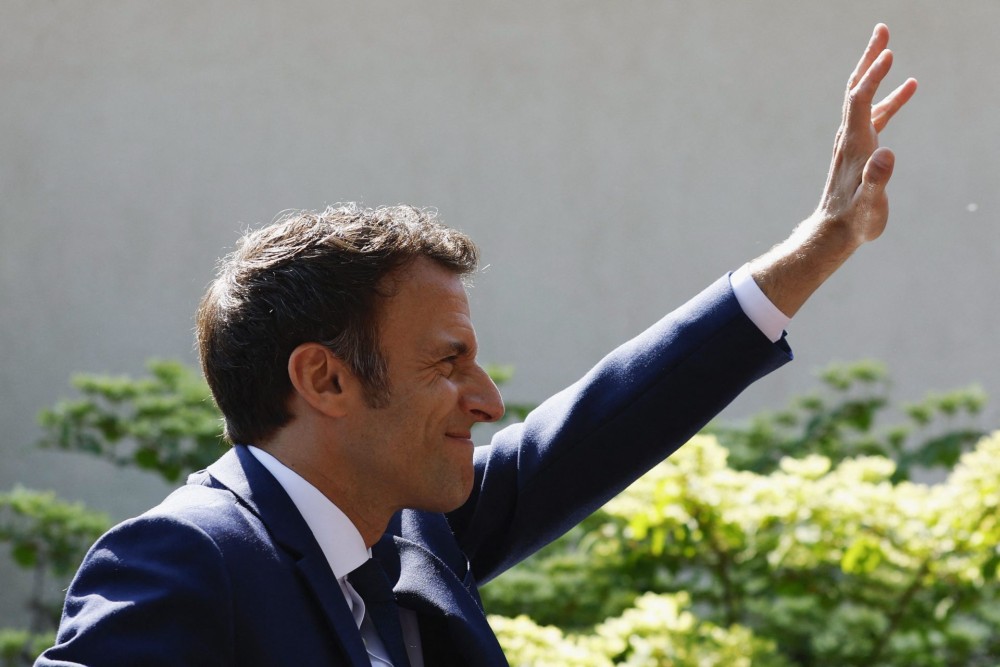 Γαλλικές εκλογές: Μεγάλη νίκη για τον Μακρόν δείχνουν τα exit polls