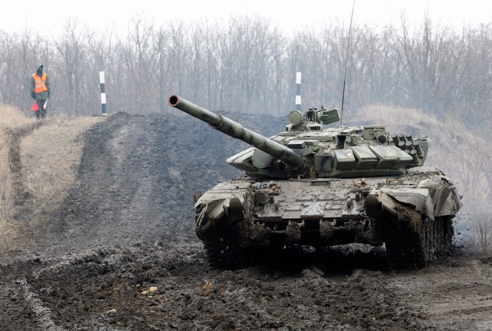 Ουκρανία: Αυξάνονται οι ρωσικές δυνάμεις στα ανατολικά σύνορα-Αγωνία για τους αμάχους της Μαριούπολης