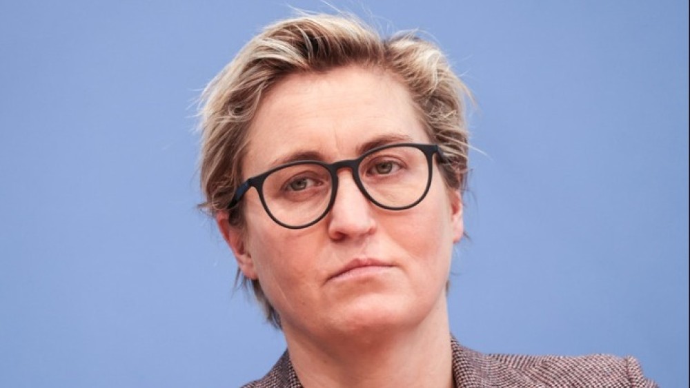 Γερμανία-Συμπρόεδρος της Αριστεράς: Παραίτηση με &#8220;συγγνώμη&#8221; για σεξιστικές συμπεριφορές στο κόμμα