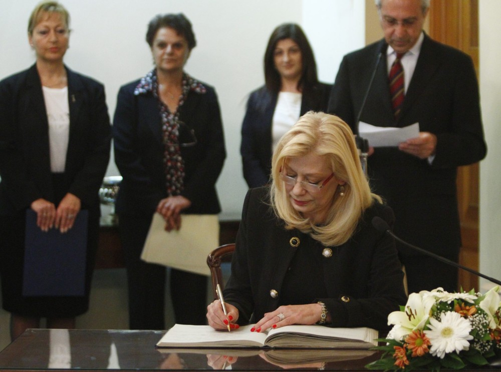 Απεβίωσε στην Αθήνα η υπουργός Εργασίας και Κοινωνικών Ασφαλίσεων της Κύπρου Ζέτα Αιμιλιανίδου