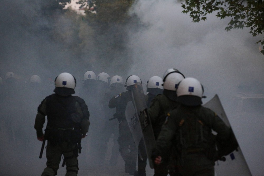 Ο Μάνος Βουλαρίνος γράφει για την αστυνομοκρατία