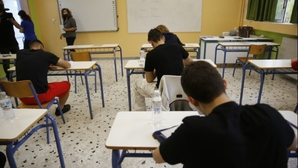 Πανελλαδικές εξετάσεις: Πρεμιέρα για τα ΕΠΑΛ με Νέα Ελληνικά