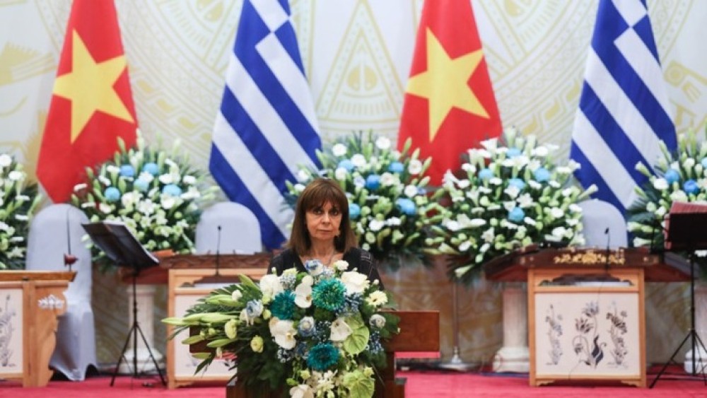 Η ΠτΔ στο Βιετνάμ: Οι χώρες μας συνδέονται με στενή φιλία