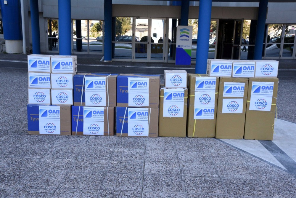 Η COSCO δωρίζει υγειονομικό υλικό στο υπουργείο Ναυτιλίας