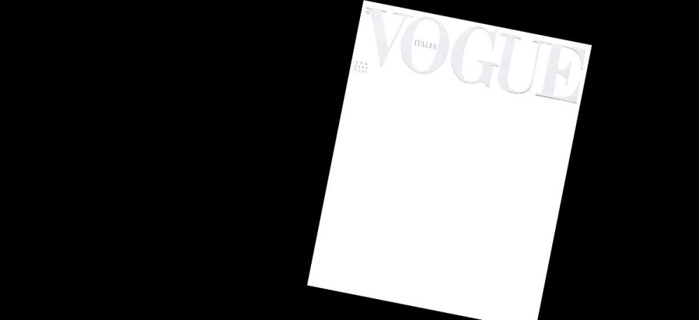 Η ιταλική Vogue  ντύθηκε στα λευκά