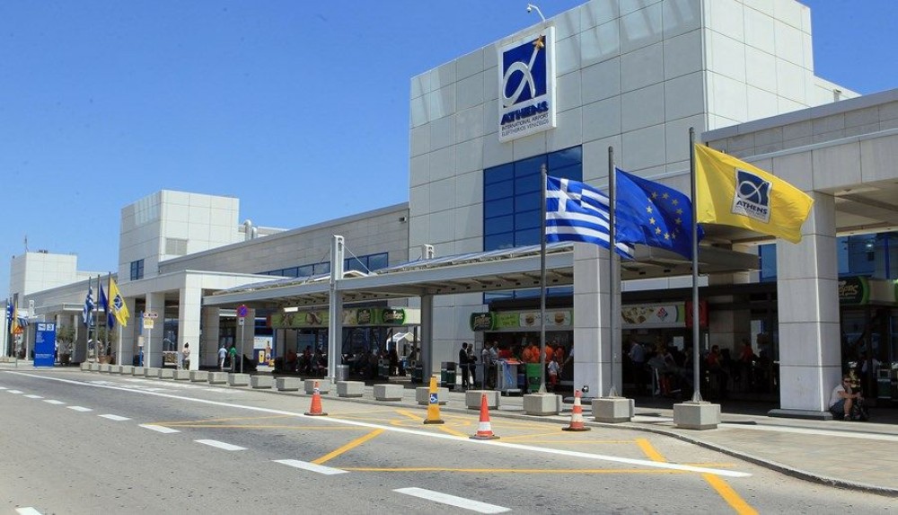Επιστρέφουν 400 Έλληνες από Βρετανία &#8211; Όλο το κυβερνητικό σχέδιο για τους επαναπατρισμούς