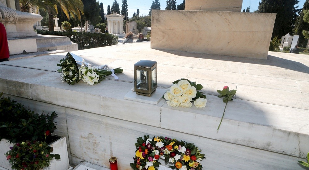 Δήμος Αθηναίων: Ανοίγει 372 τάφους για θύματα από τον κορωνοϊό