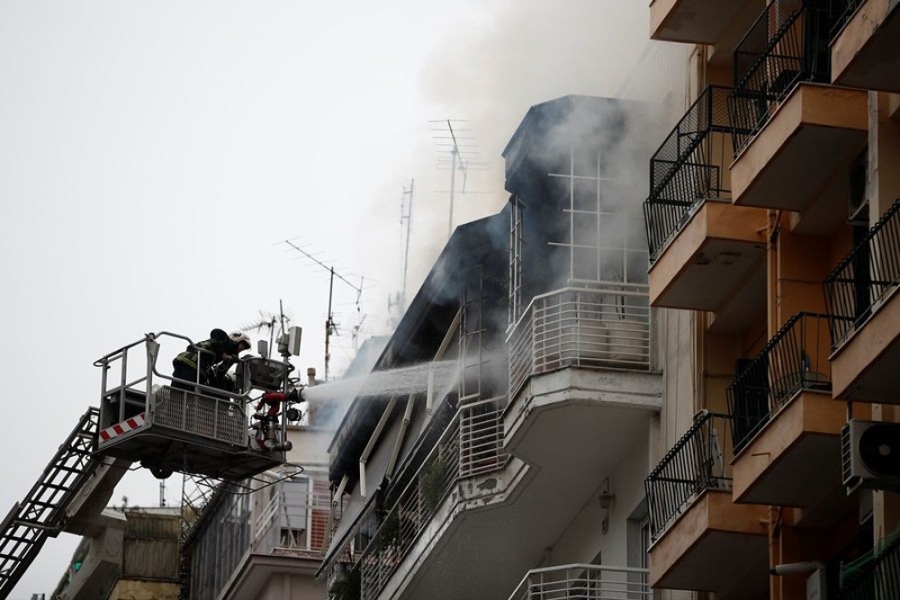 Φωτιά σε διαμέρισμα στη Θεσσαλονίκη &#8211; Δύο ηλικιωμένοι νεκροί