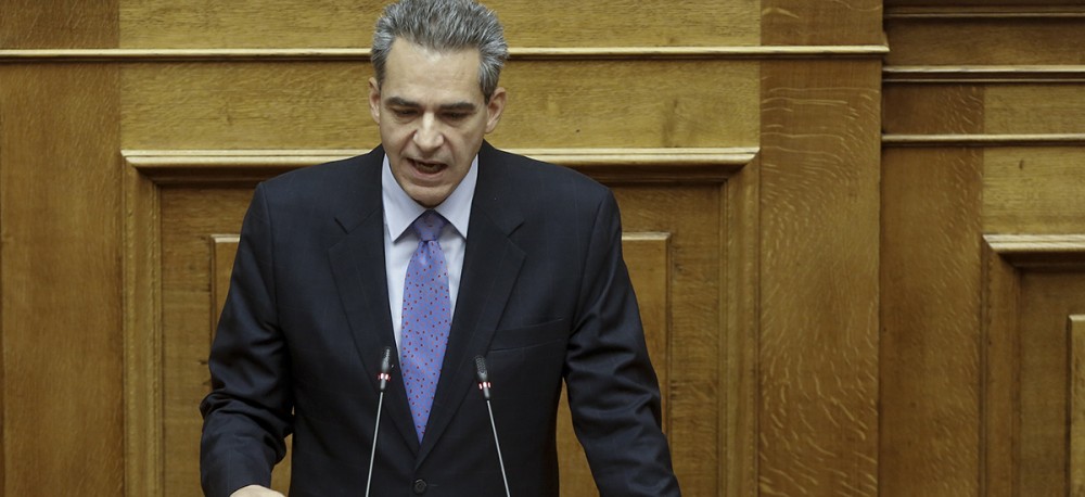 Η Ελλάδα διεκδικεί τις γερμανικές αποζημιώσεις: Ξεκάθαρη απάντηση Συρίγου στη Βουλή