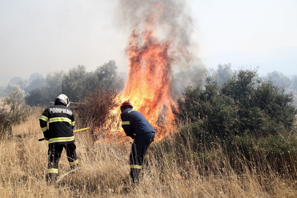 Υψηλός κίνδυνος πυρκαγιάς την Τετάρτη σε δύο Περιφέρειες