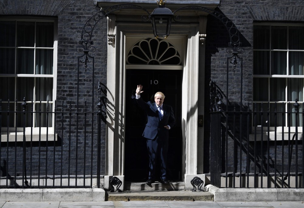 Βρετανία: Παραιτήθηκε ο Μπόρις Τζόνσον-Ξεκινά η διαδικασία διαδοχής