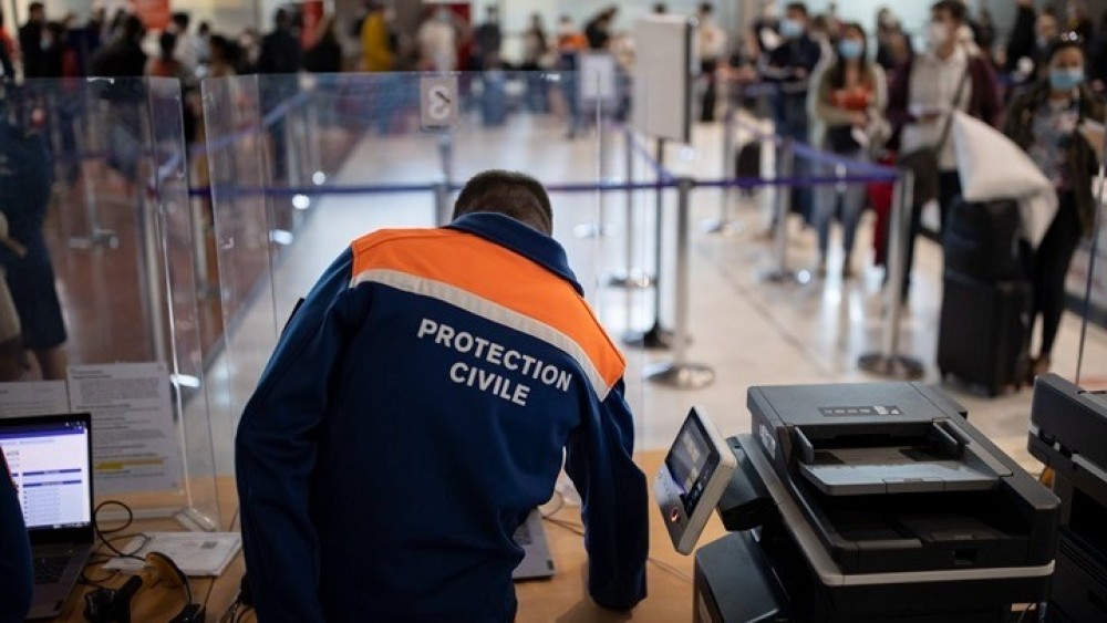 Γαλλία: Νέα απεργία σε αεροδρόμια στην αρχή της υψηλής τουριστικής περιόδου