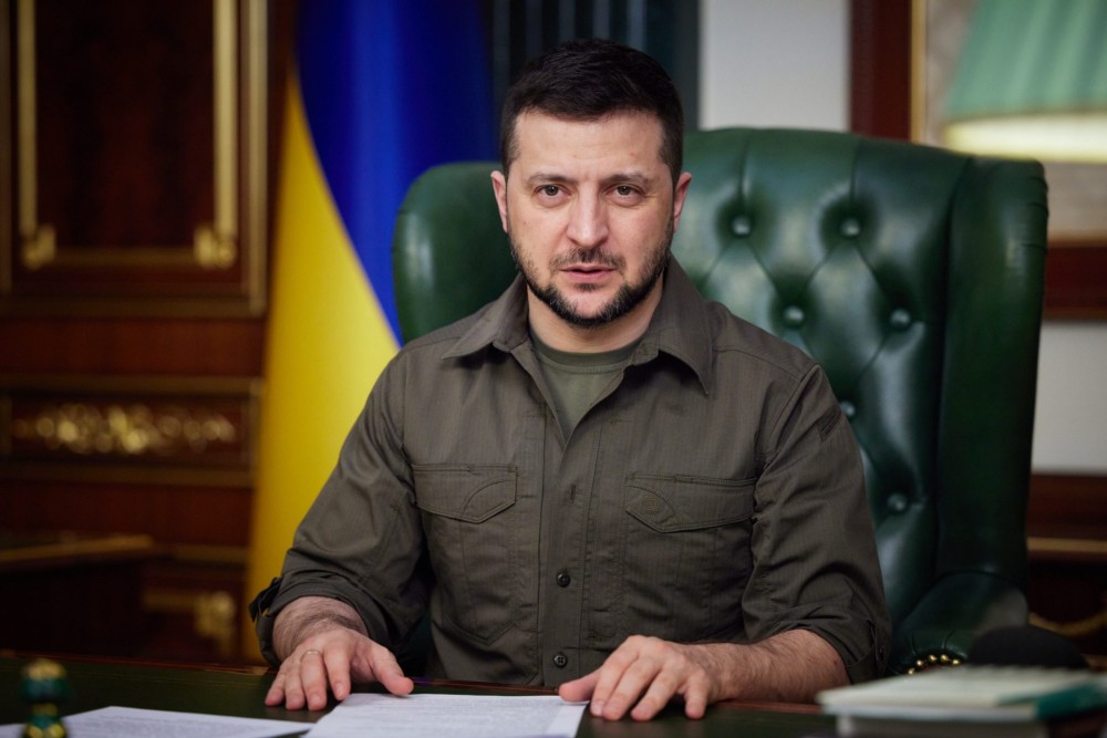 Διεθνή βοήθεια για την ανοικοδόμηση της Ουκρανίας ζητά ο Ζελένσκι