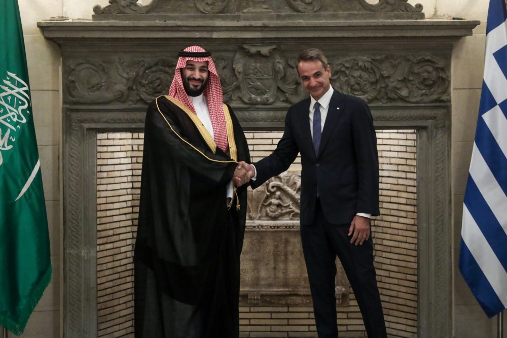 Με συμφωνίες ύψους 4 δισ. ευρώ φεύγει ο πρίγκιπας διάδοχος της Σαουδικής Αραβίας-Τι αφορούν