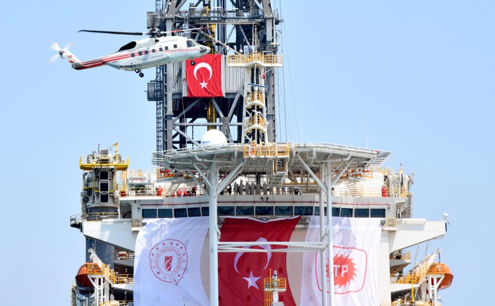Ξεκίνησαν οι γεωτρήσεις από το τουρκικό «Αμπντουλχαμίντ Χαν»
