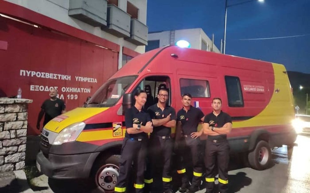 Πάτησαν&#8230; Ελλάδα οι 25 Γάλλοι πυροσβέστες με τα 8 οχήματα