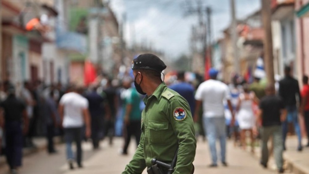16 νεκροί πυροσβέστες στην Κούβα