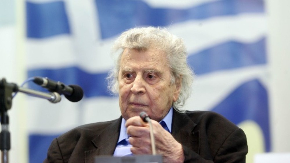 Ο οικουμενικός Μίκης που λάτρεψε την Ελλάδα