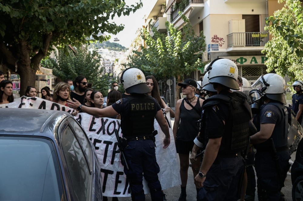 ΝΔ κατά ΣΥΡΙΖΑ για μετρό Εξαρχείων: Με οπισθοδρομικές αντιλήψεις σηκώνει τη σημαία της προόδου