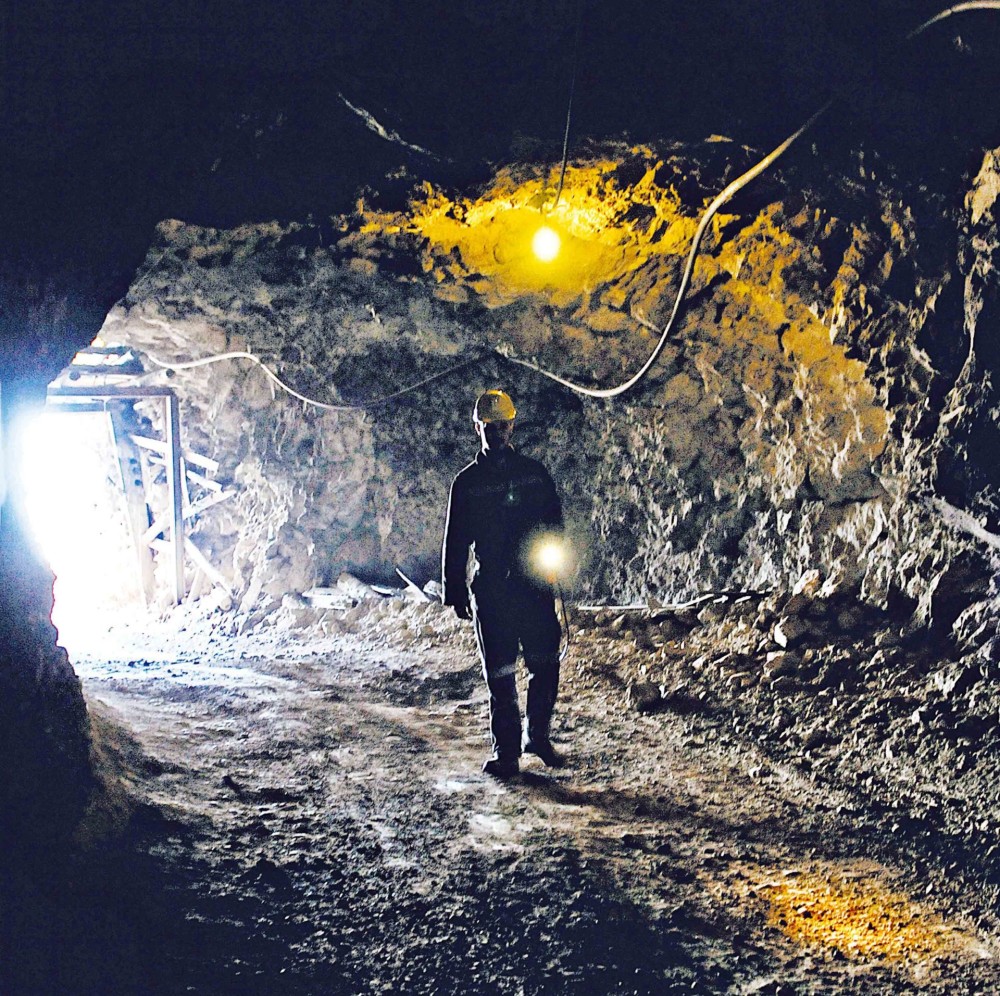 Κολομβία: 9 άνθρωποι παγιδεύτηκαν σε ορυχείο