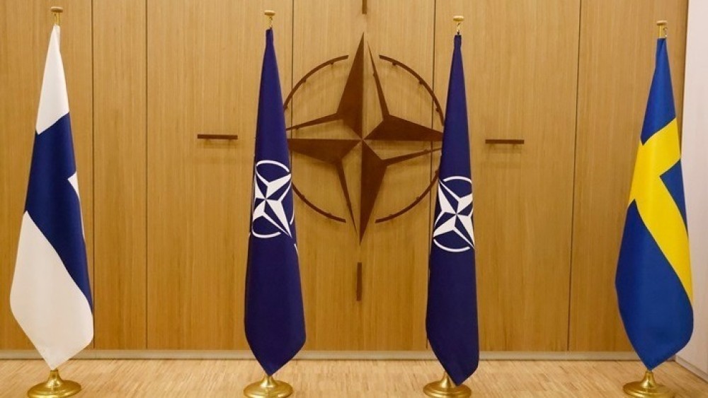 Η Γερουσία των ΗΠΑ ψηφίζει για την ένταξη Σουηδίας και Φινλανδίας στο ΝΑΤΟ-«Ναι» από Γαλλία