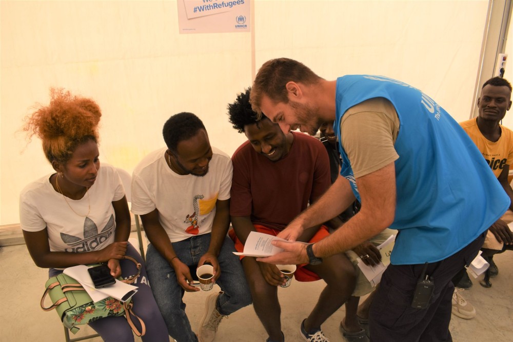 Πιλοτική εκδήλωση εύρεσης εργασίας συνδέει πρόσφυγες με τοπικούς εργοδότες για πρώτη φορά στη Λέσβο