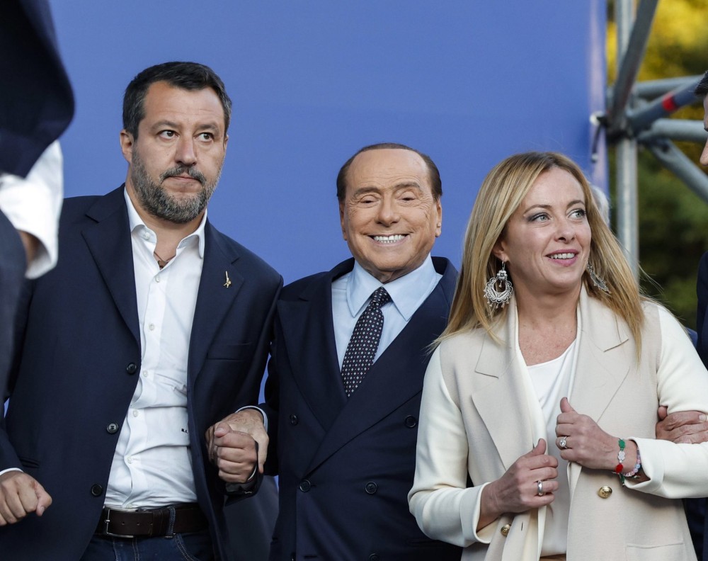 Εκλογές στην Ιταλία-Τα πολλά «πρόσωπα» της Μελόνι και οι χειρότεροι φόβοι της ΕΕ
