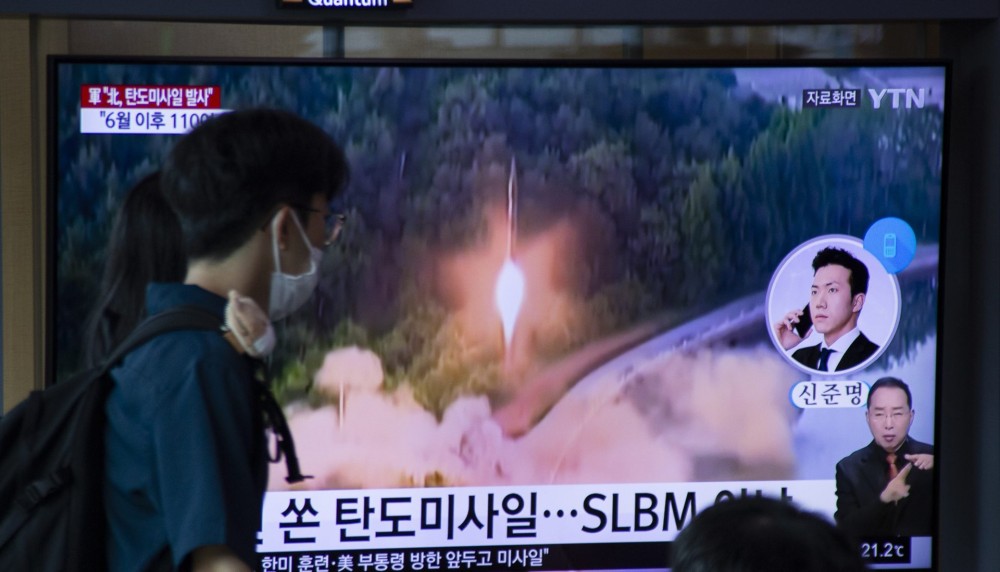 Νότια Κορέα: «Πολύ σοβαρή πρόκληση» η νέα εκτόξευση βαλλιστικού πυραύλου από τη Βόρεια Κορέα