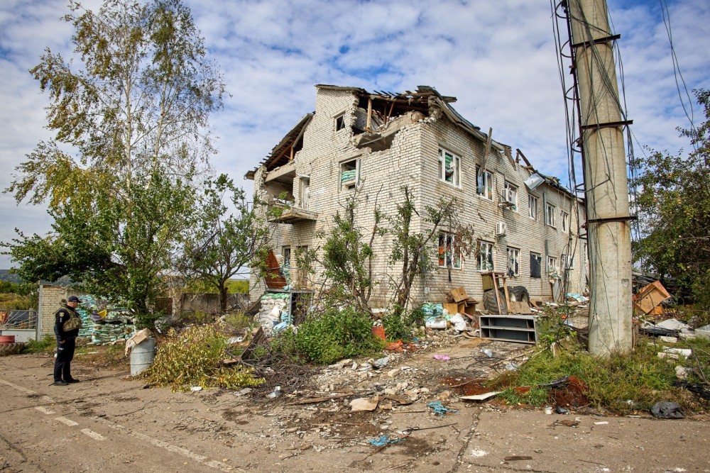 Η φιλορωσική διοίκηση της Χερσώνας κατηγορεί τον ουκρανικό στρατό ότι βομβάρδισε  ξενοδοχείο