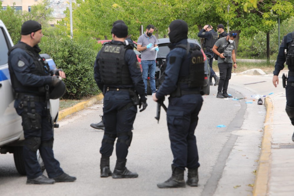 Αστυνομική επιχείρηση στην Πολυτεχνειούπολη: Ένας τραυματίας, εννιά συλλήψεις