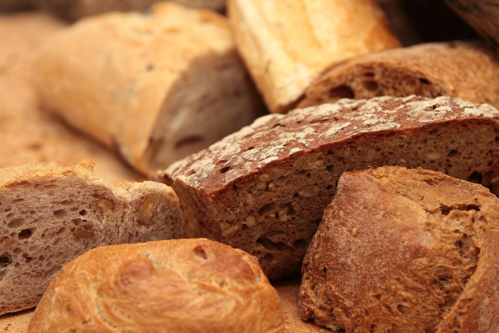 Eurostat: Η τιμή του ψωμιού αυξήθηκε κατά 18% τον Αύγουστο στην ΕΕ