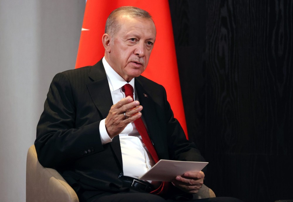 Προκλητικός και πάλι ο Ερντογάν- Μιλά για ισλαμοφοβικές επιθέσεις στη δυτική Θράκη