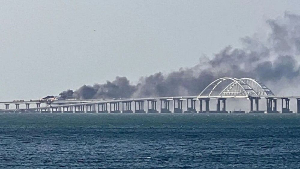 Κίεβο: &#8220;Ανοησίες&#8221; η ρωσική έρευνα για την έκρηξη στη γέφυρα της Κριμαίας
