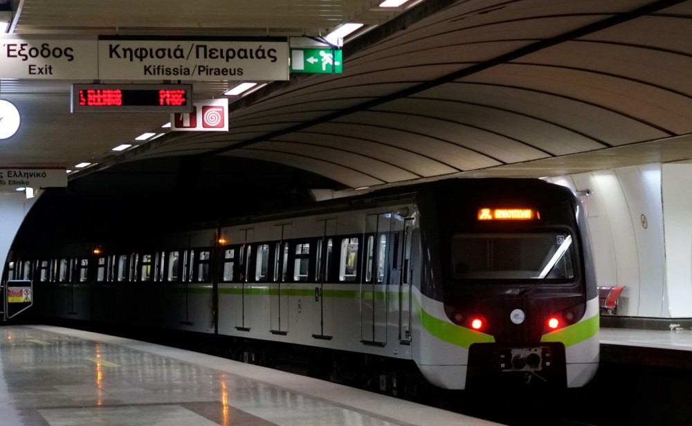 Μετρό-Πειραιά: Δευτέρα πρωί τα εγκαίνια και στις 14:00 ξεκινάει…