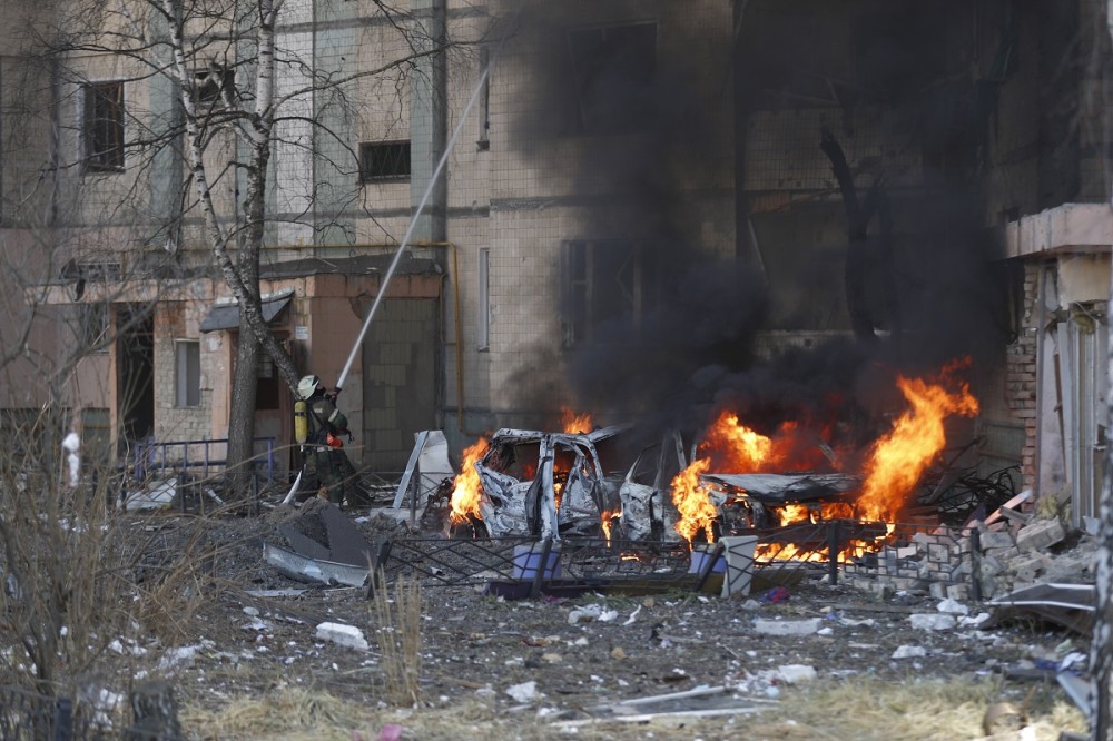 Ουκρανία: Νέες επιθέσεις με drones στο Κίεβο &#8211; Πυρκαγιά σε εγκατάσταση παραγωγής ενέργειας
