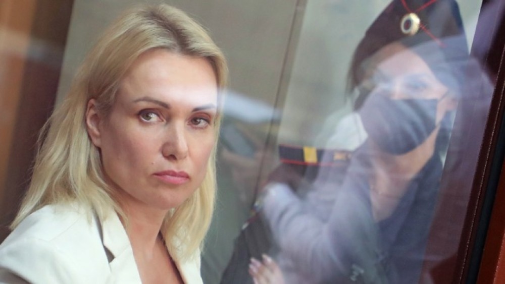 Ρωσικό δικαστήριο διέταξε τη σύλληψη της δημοσιογράφου Μαρίνα Οφσιάνικοβα