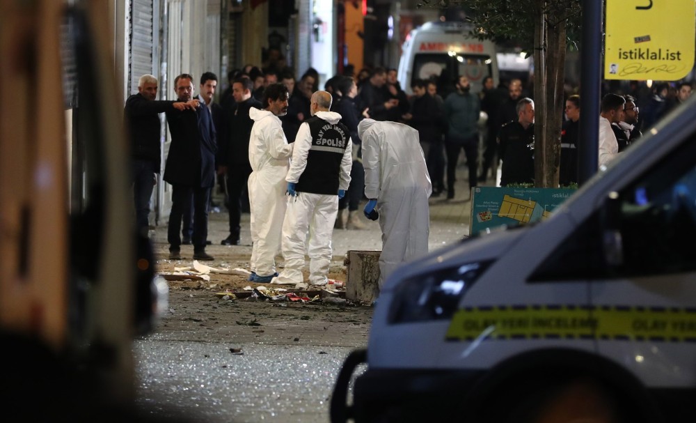 Έκρηξη στην Κωνσταντινούπολη: Μια γυναίκα πυροδότησε την βόμβα σύμφωνα με τις τουρκικές αρχές