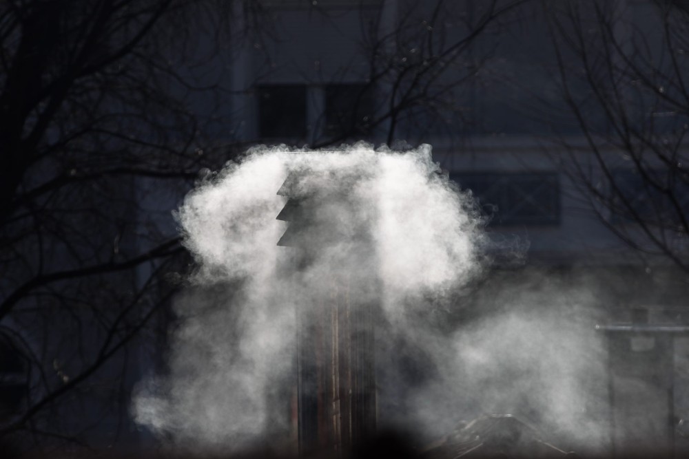 «Καμπανάκι» από τους επιστήμονες για την αιθαλομίχλη από τα τζάκια