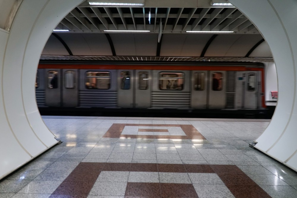 ΣΤΑΣΥ: Καμπάνια κατά του σεξισμού στους σταθμούς του μετρό