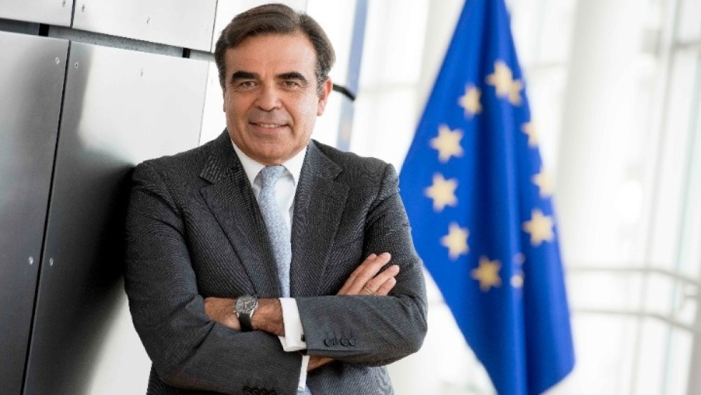 Xρηματοδότηση ύψους 1,9 δις ευρώ στην Ελλάδα για το μεταναστευτικό, ανακοίνωσε ο Μαργαρίτης Σχοινάς