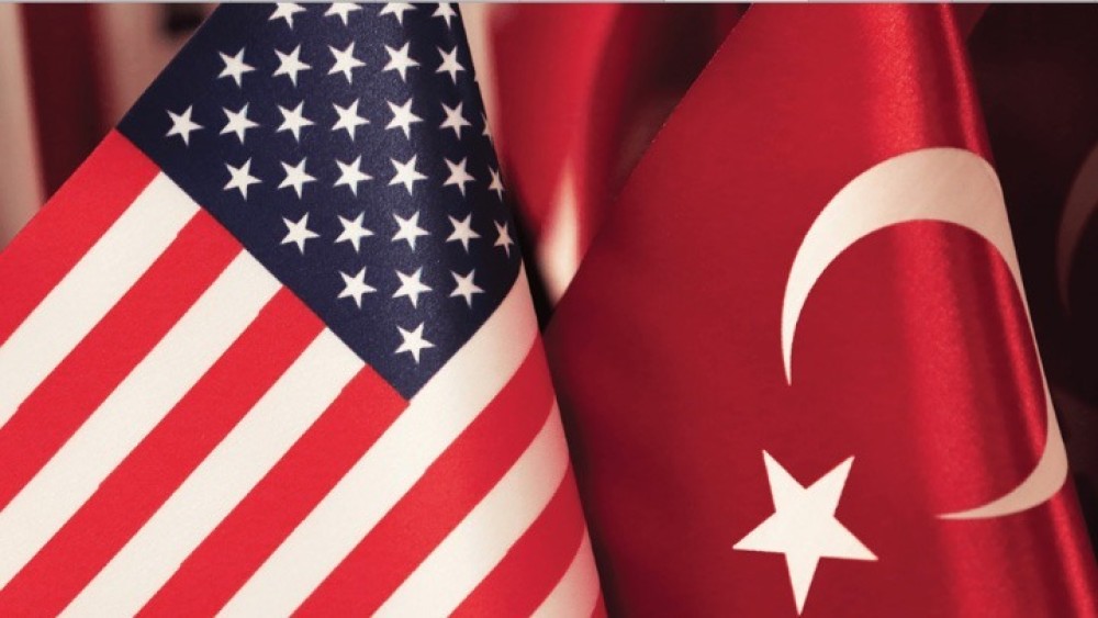 Κυρώσεις των ΗΠΑ σε Τούρκο επιχειρηματία για εμπόριο πετρελαίου του Ιράν