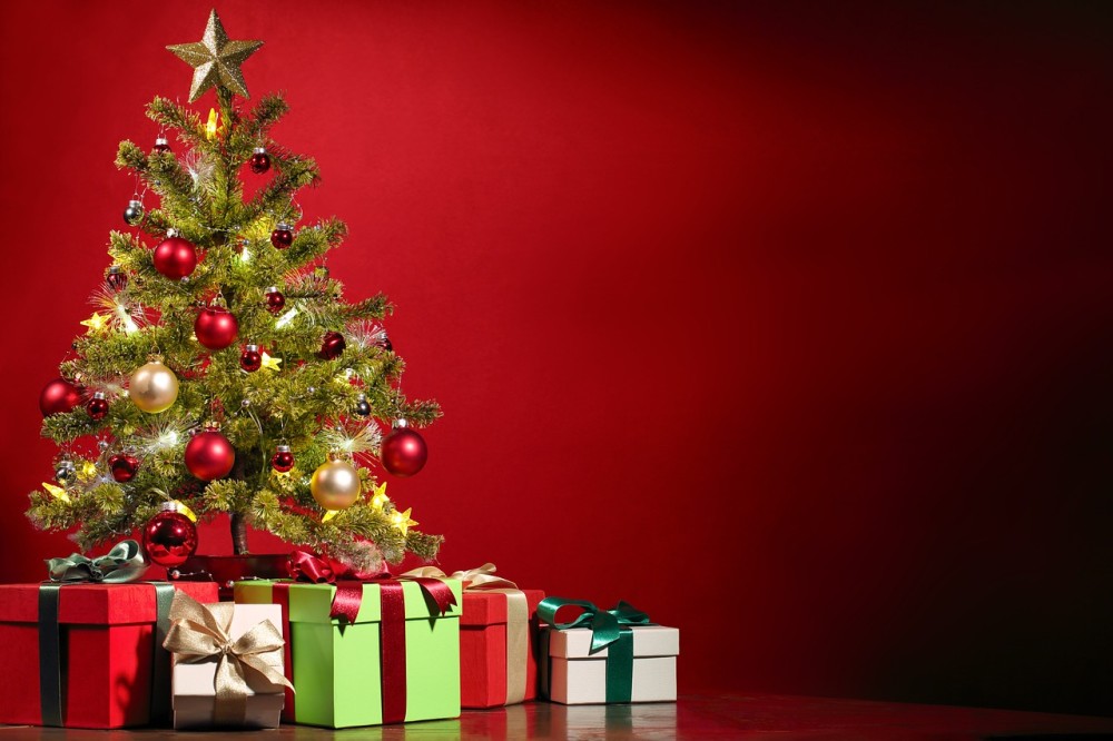 &#8220;Όλοι μαζί μπορούμε&#8221;: Συγκέντρωση χριστουγεννιάτικων δώρων σε Αττική και Θεσσαλονίκη το Σάββατο