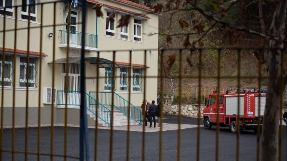 Σέρρες: «Θα αποδοθούν ευθύνες για την τραγωδία», δηλώνουν τα υπουργεία Εσωτερικών και Παιδείας
