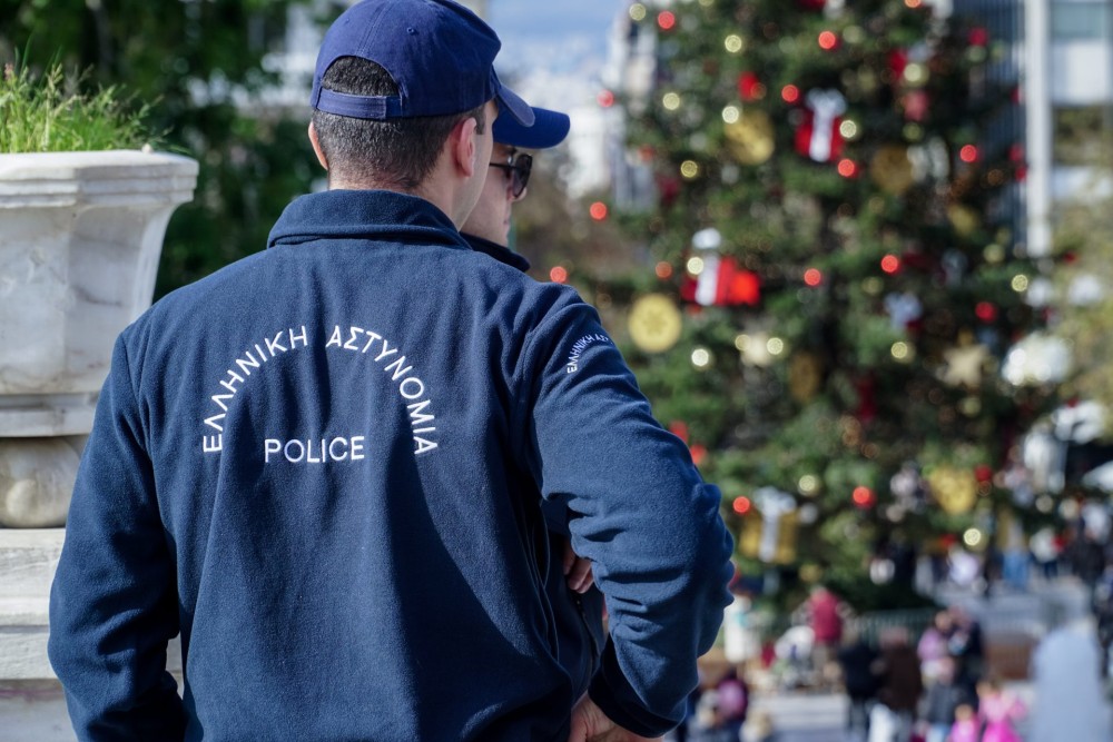 Στους δρόμους 9.000 αστυνομικοί την περίοδο των Χριστουγέννων